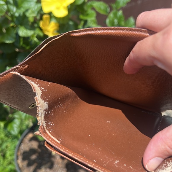 Authentic Louis Vuitton Passport Holder Monogram Porte Tresor Etui Papier Wallet - Picture 10 of 15